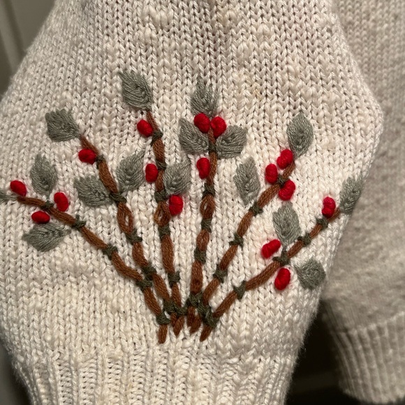 Vintage Susan Bristol Cream Teacher Cardigan Sweater Size M  Hand Embroidered - Picture 3 of 14